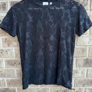 Aritzia Wilfred Black Free Lace Short Sleeve T-Shirt